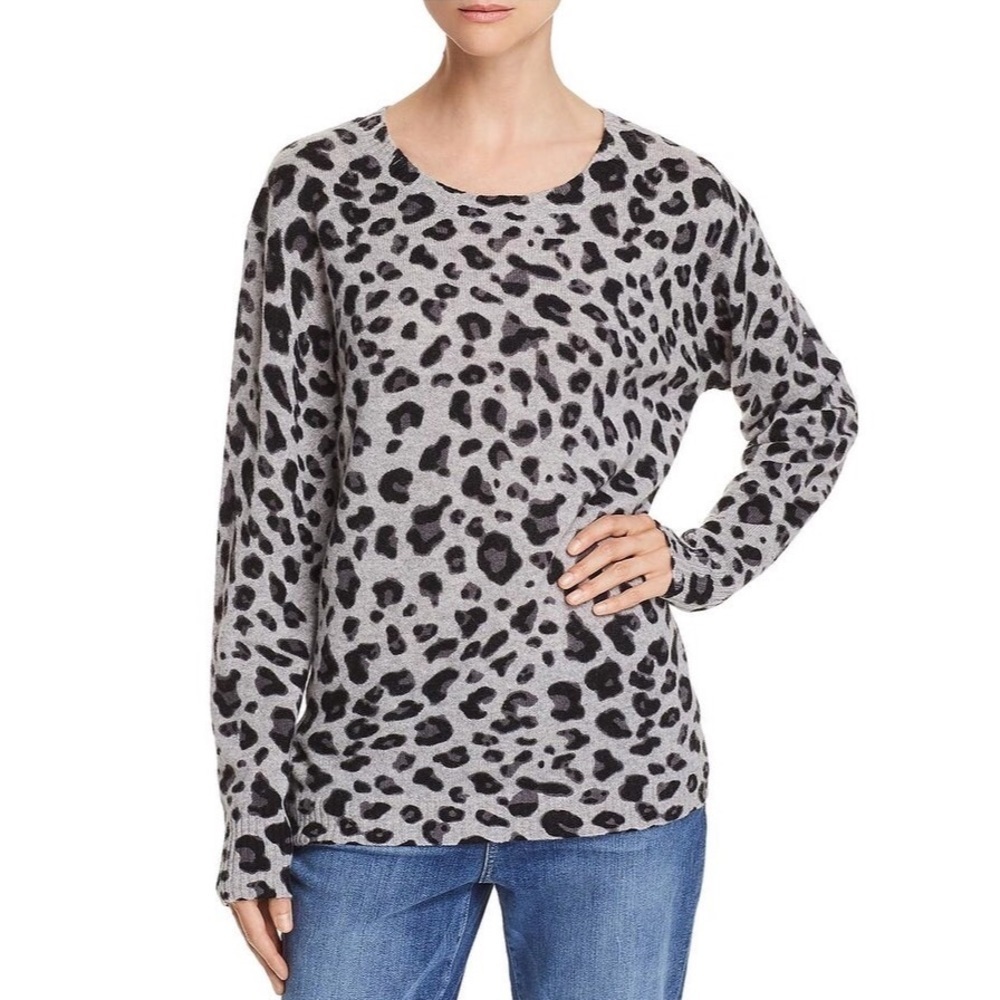 Private Label Gray 100% Cashmere Leopard Print Crewneck Sweater Size Small